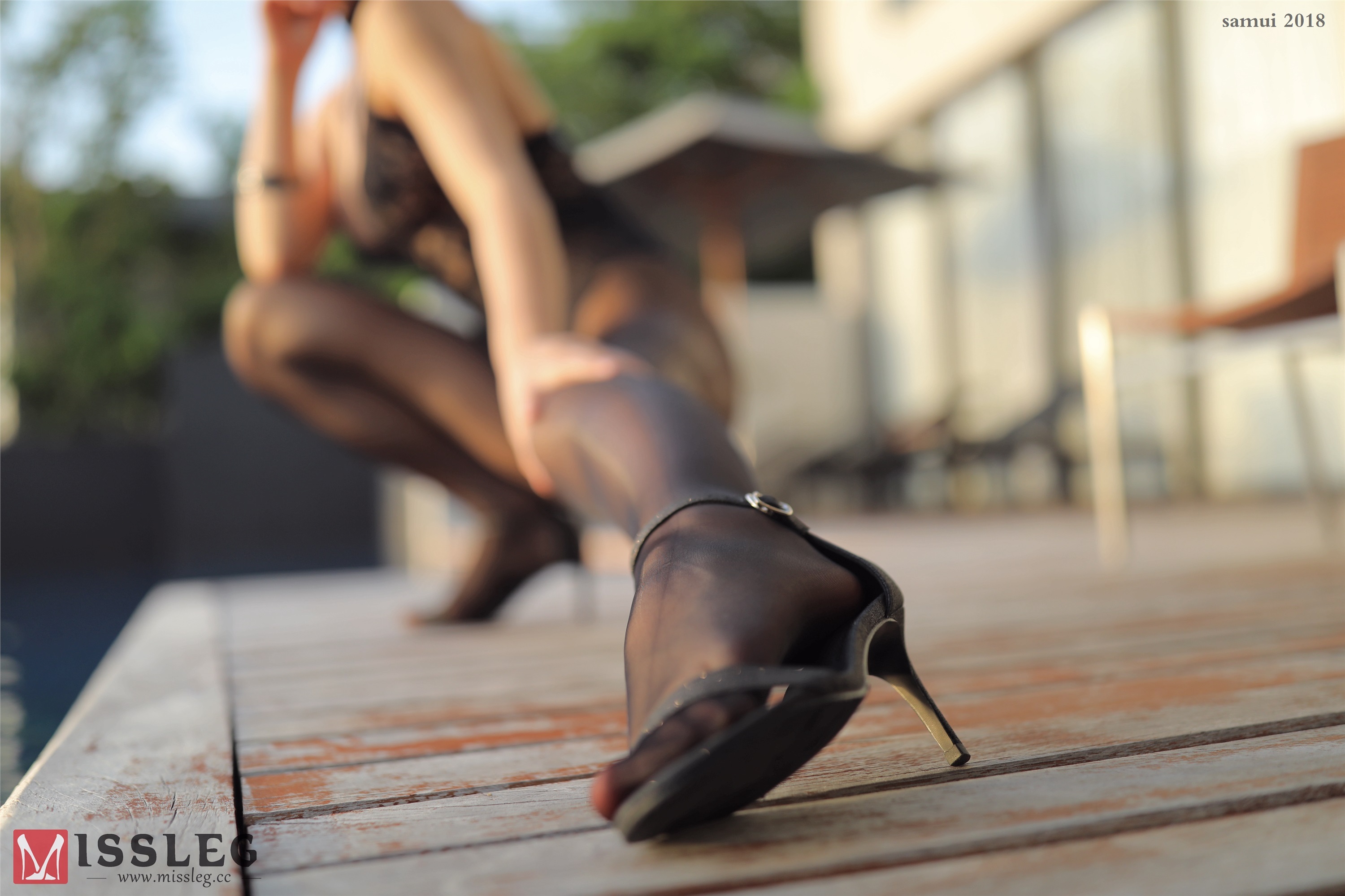 MISSLEG蜜丝  苏梅岛旅拍众筹系列 L003 黑色连体 乔依琳